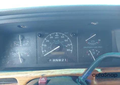 1992 Ford Econoline E150 Van из США, поврежденный, VIN 1FDEE14H3NHB26662